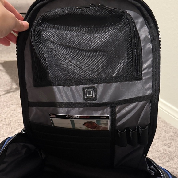 CES Backpack - Picture 9 of 10